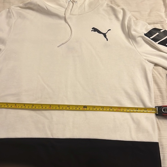 Never worn Puma hoodie - Picture 5 of 5